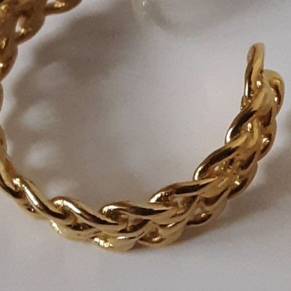 Vintage Unbranded Gold Tone Large Loop Earrings - Picture 6 of 10